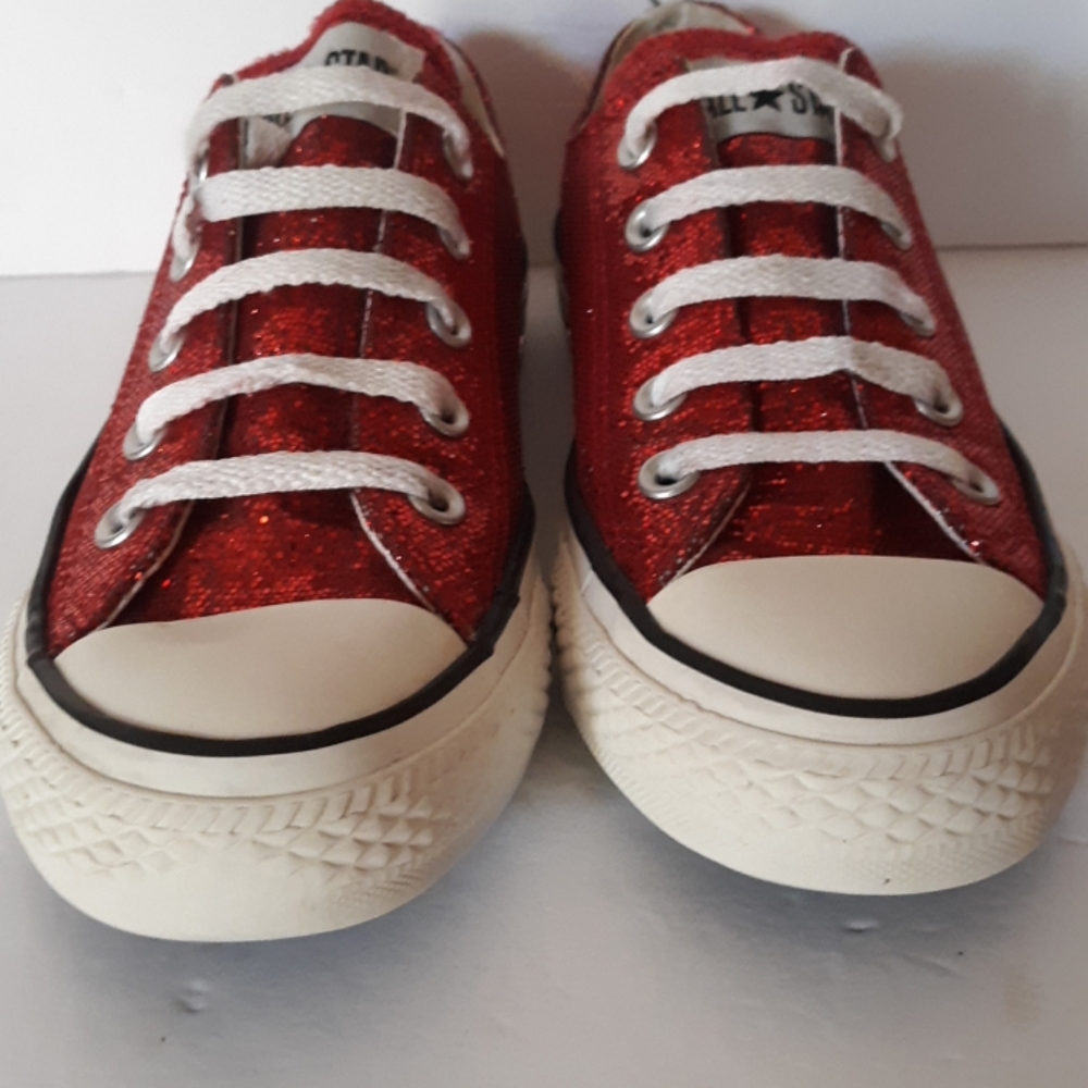 CONVERSE UNISEX 50% off red sparkles - Picture 7 of 8